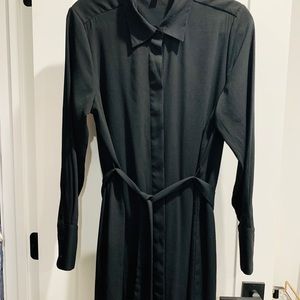 Long sleeve collared midi dress